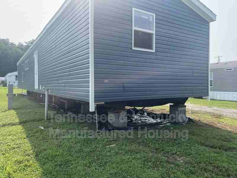 339 Hillsdale Estates Ln - Photo 2 of 8