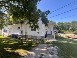 featured image of 609 Crystal St