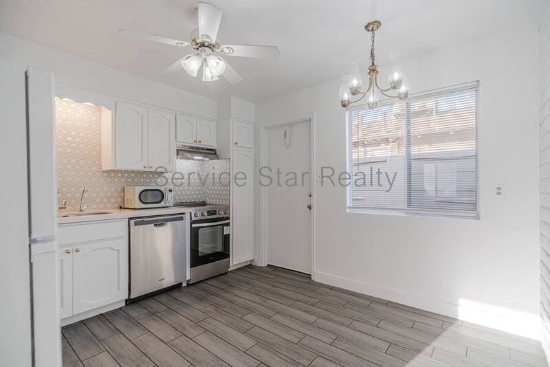 518 E Huntington Dr #3 - Photo 2 of 18