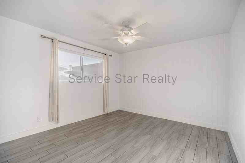 518 E Huntington Dr #3 - Photo 7 of 18