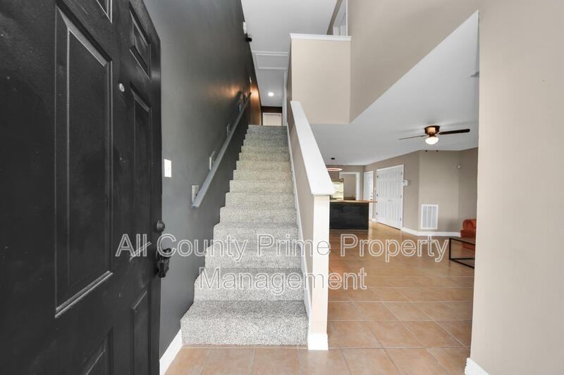 23366 High Point St - Photo 5 of 30