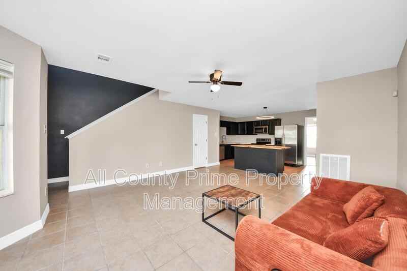 23366 High Point St - Photo 7 of 30