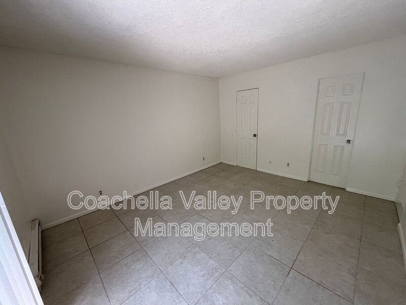556 E Chuckwalla Rd #3 - Photo 4 of 24