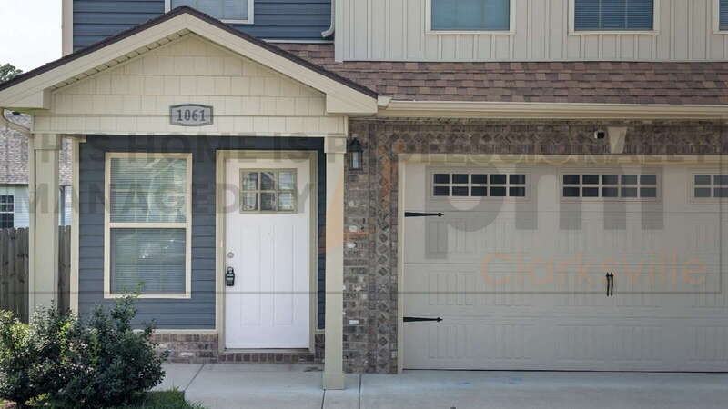 1061 Dublin Dr - Photo 4 of 37