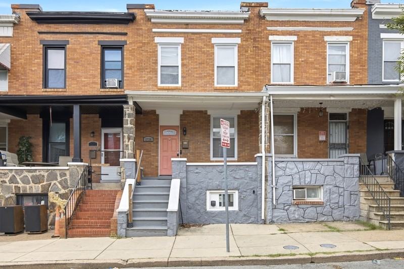 2728 E Chase St - Photo 2 of 20