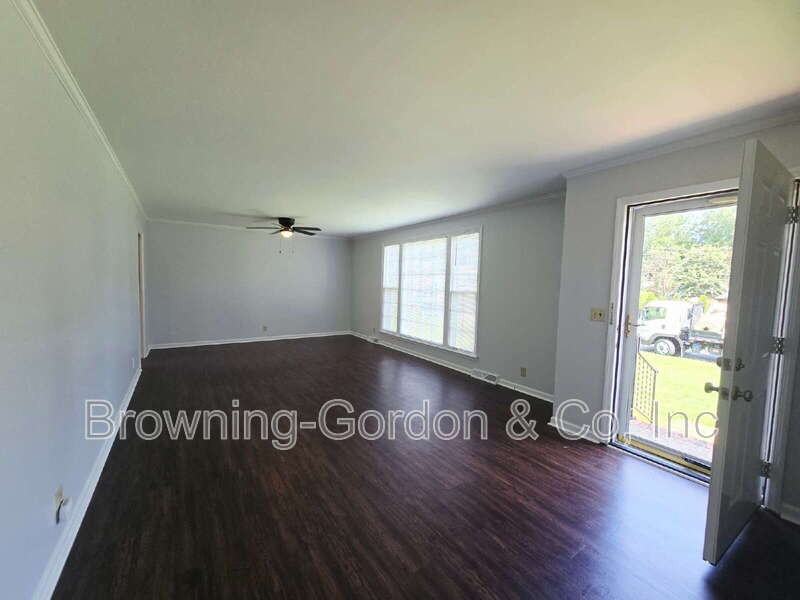 1147 Duncanwood Dr - Photo 7 of 13