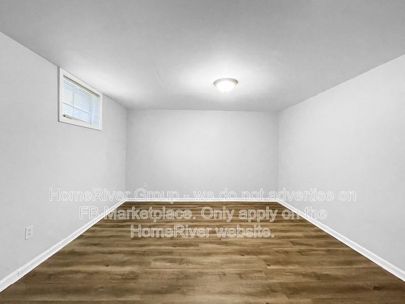 12733 Oakland Ave - Photo 7 of 19