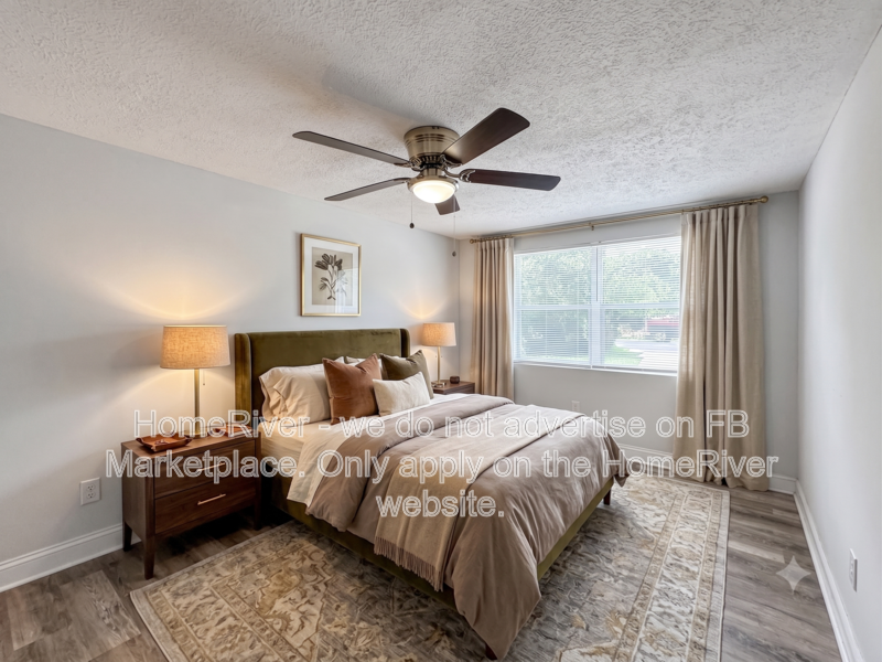 1455 Bethesda St - Photo 4 of 25