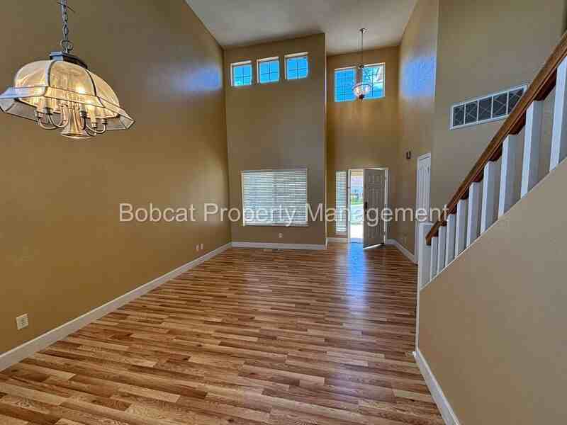 1477 Ridge Point Dr - Photo 5 of 49