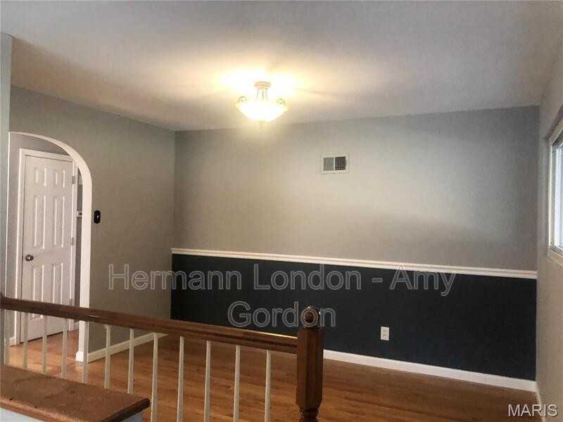 10729 Waycroff Dr - Photo 6 of 18