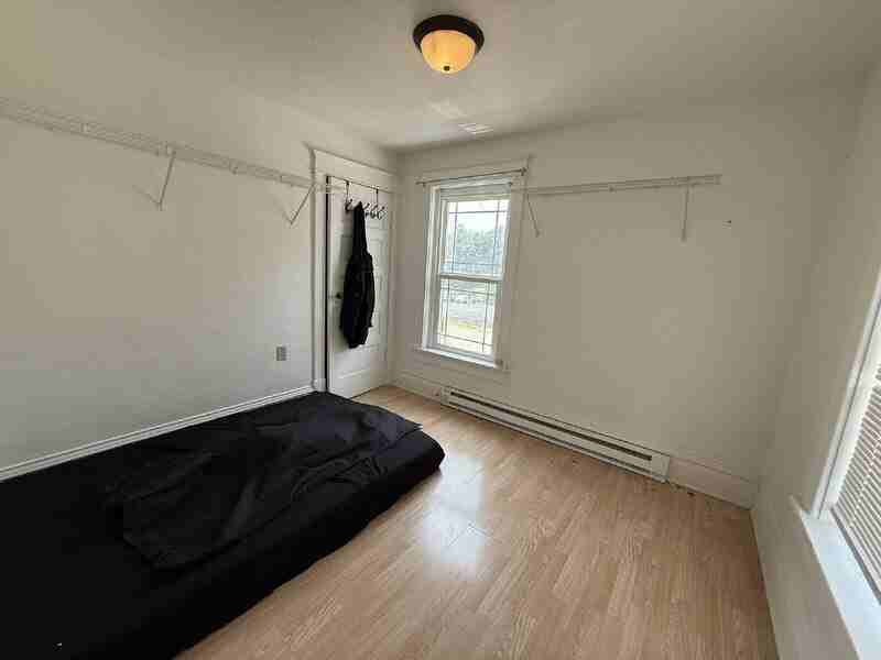 106 W Stroud St #2 - Photo 2 of 6