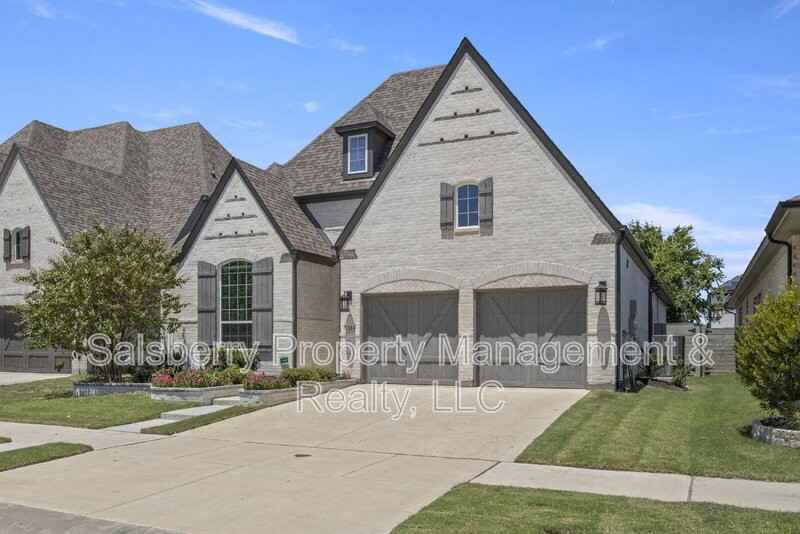 1314 20th St - Photo 2 of 35