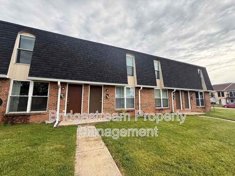 961 Taylorsview Dr