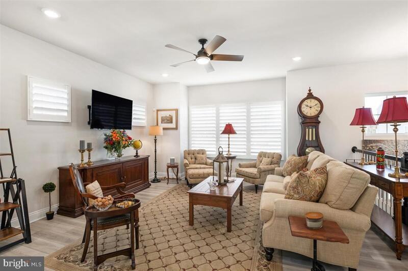 35302 Wright Way - Photo 4 of 32