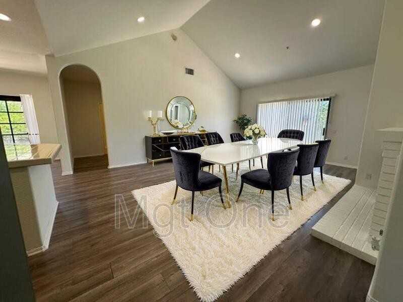 11067 Mountain Crest Dr - Photo 5 of 33