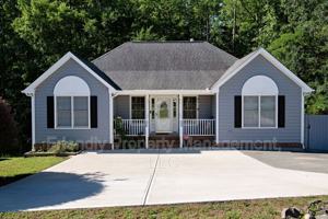 featured image of 1608 Rogers Pointe Ln