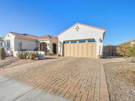 3930 E Iris Dr - Photo 1 of 1