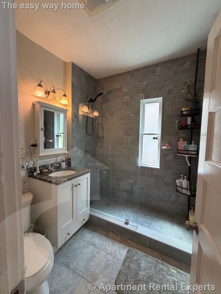 11 Pearson Ave #1 - Photo 3 of 15