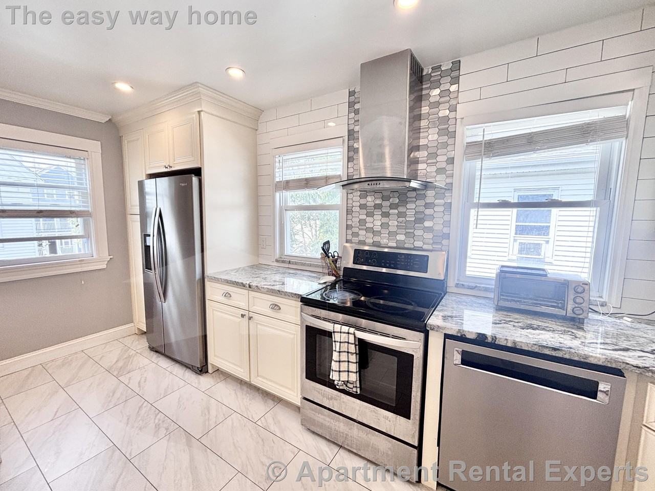 34 Boston Ave - Photo 2 of 24