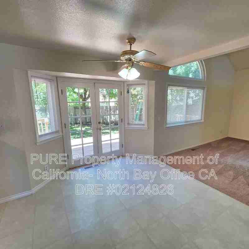 1310 Megan Pl - Photo 4 of 19