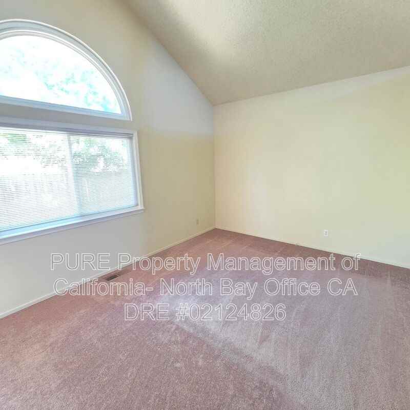 1310 Megan Pl - Photo 5 of 19