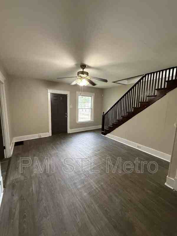 7212 Eunice Ave - Photo 5 of 14