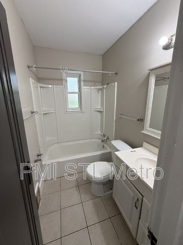 7212 Eunice Ave - Photo 7 of 14