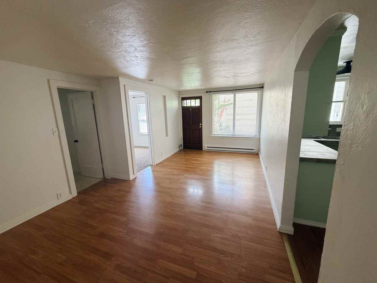 5420 Shasta Ave - Photo 2 of 5