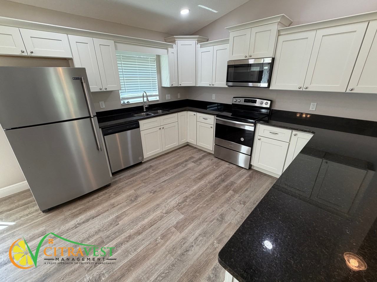 9589 N Fairy Lilly Dr - Photo 4 of 16