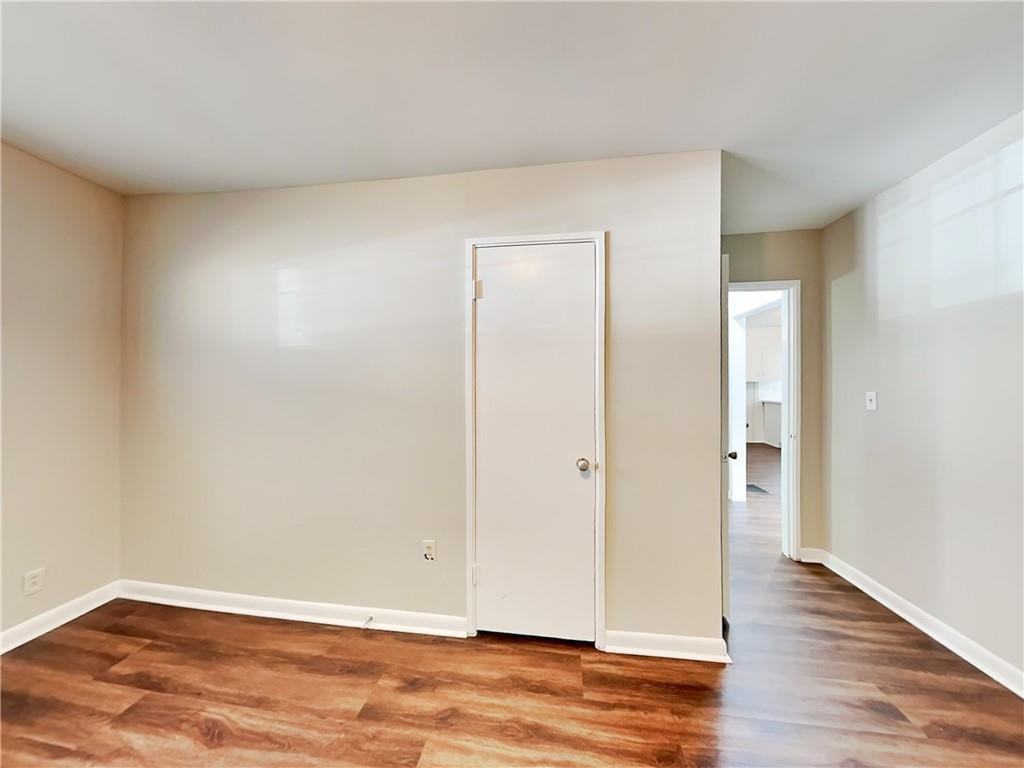 199 Howard St Ne #2 - Photo 7 of 13