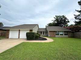 featured image of 2228 S Whitbourne Pl