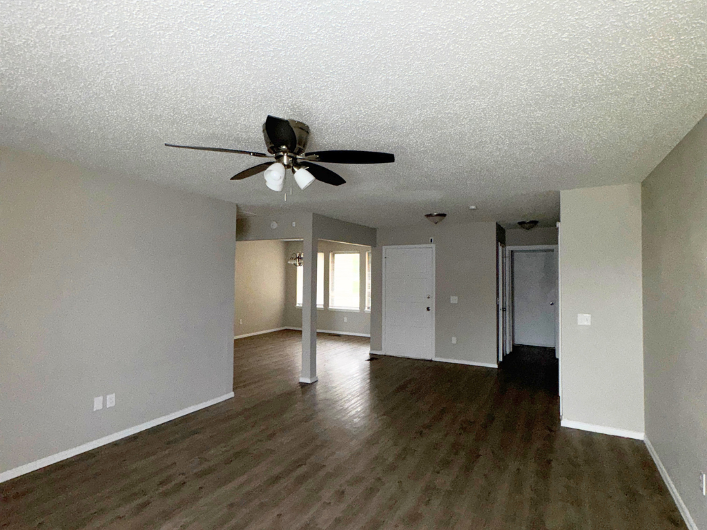 2228 S Whitbourne Pl - Photo 4 of 25