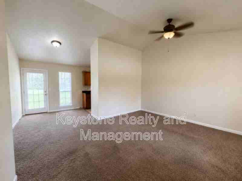 717 Peachers Mill Rd - Photo 3 of 15