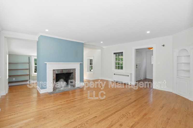 4521 Province Line Rd - Photo 2 of 35