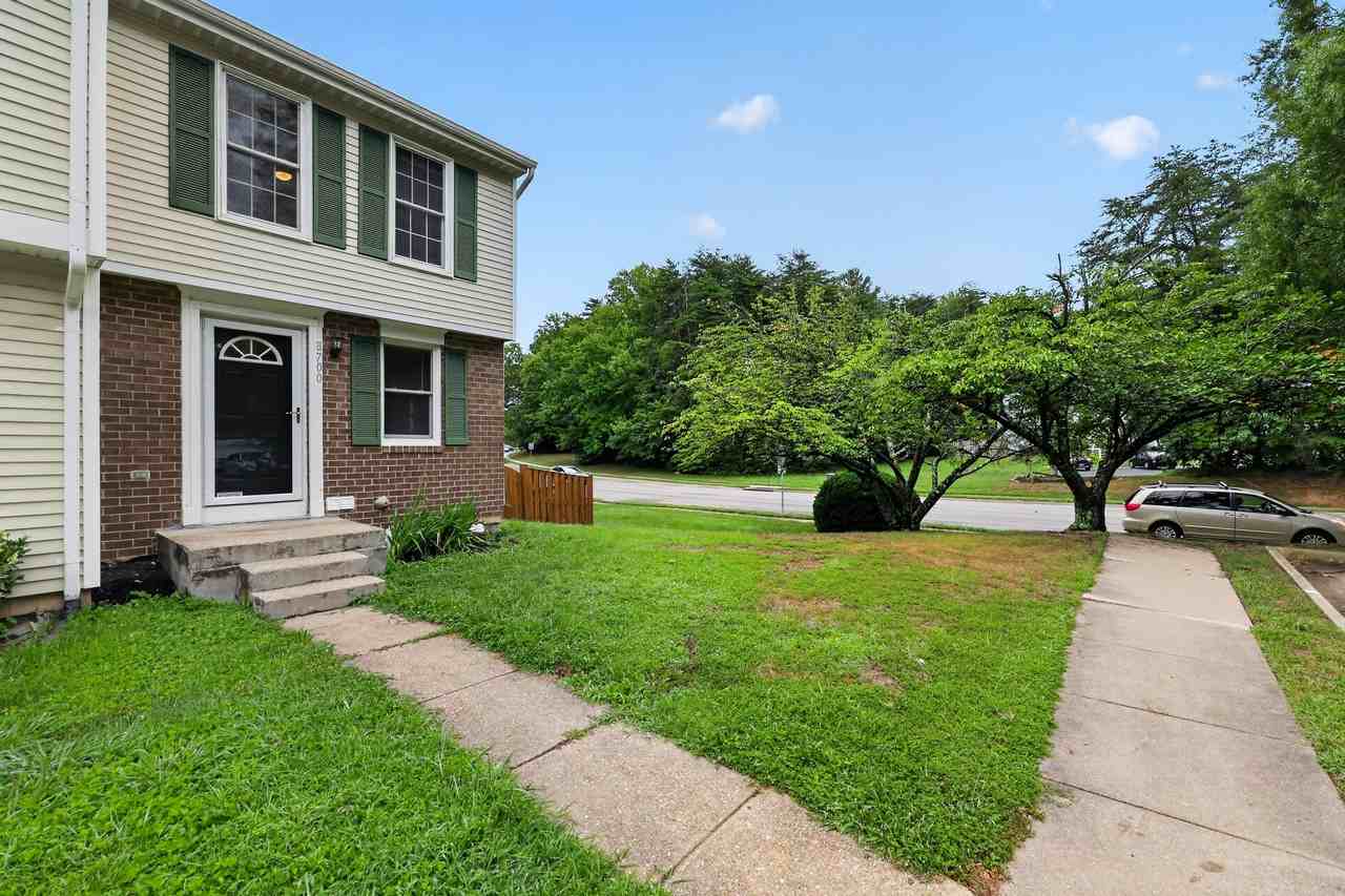 8700 Calvert Cliff Ct - Photo 2 of 24