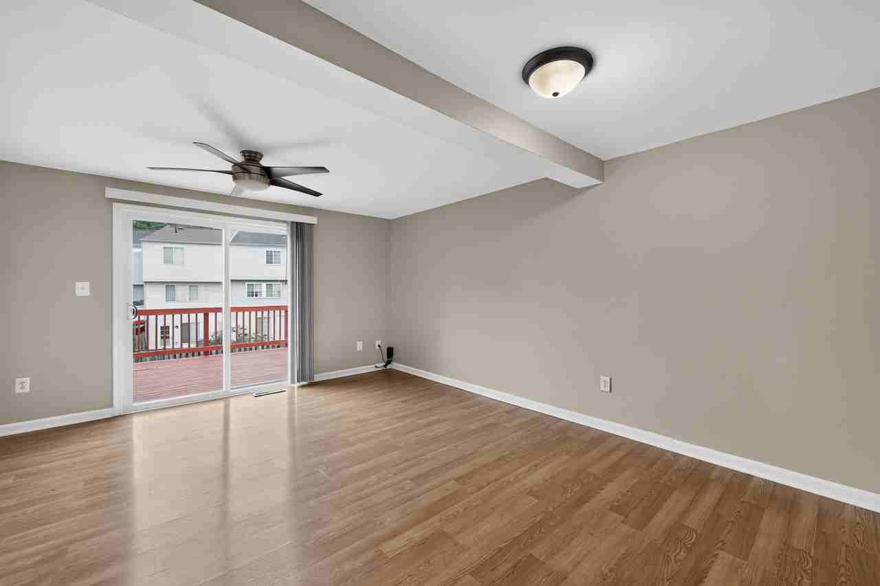 8700 Calvert Cliff Ct - Photo 4 of 24