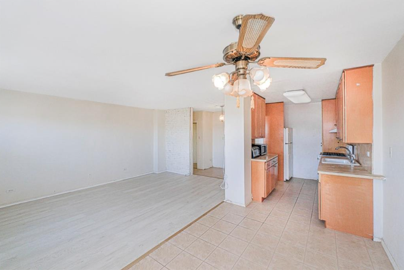 2630 Cropsey Ave - Photo 2 of 12