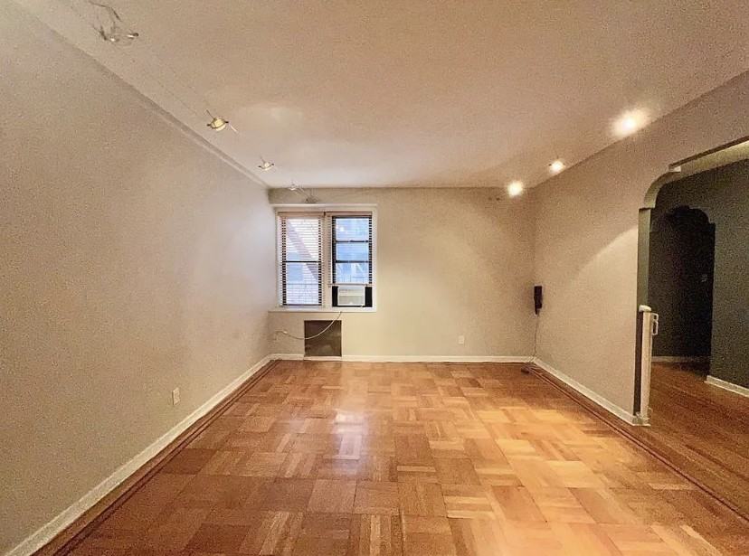 80 Avenue P #B1 - Photo 3 of 11