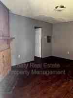 featured image of 108 Meudon St #B