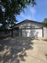 8728 E Arthur Cir - Photo 1 of 1