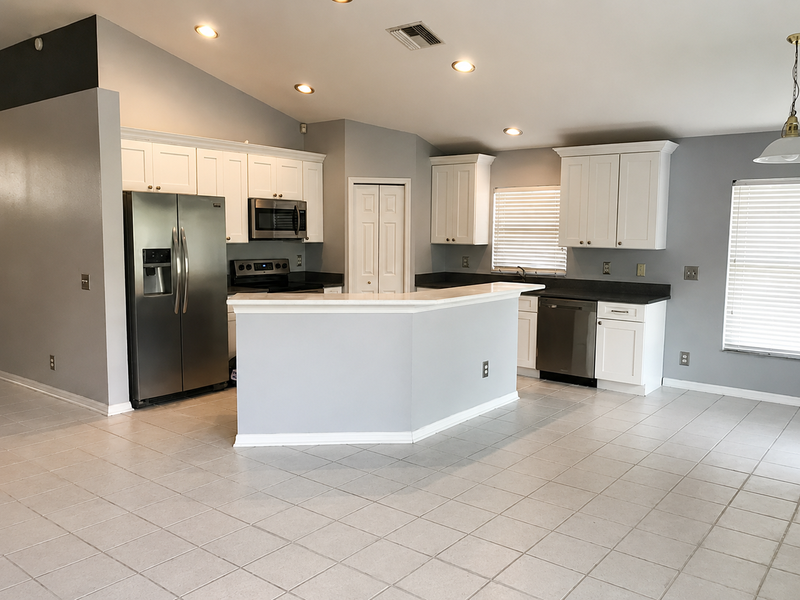 838 Addison Dr Ne - Photo 5 of 35