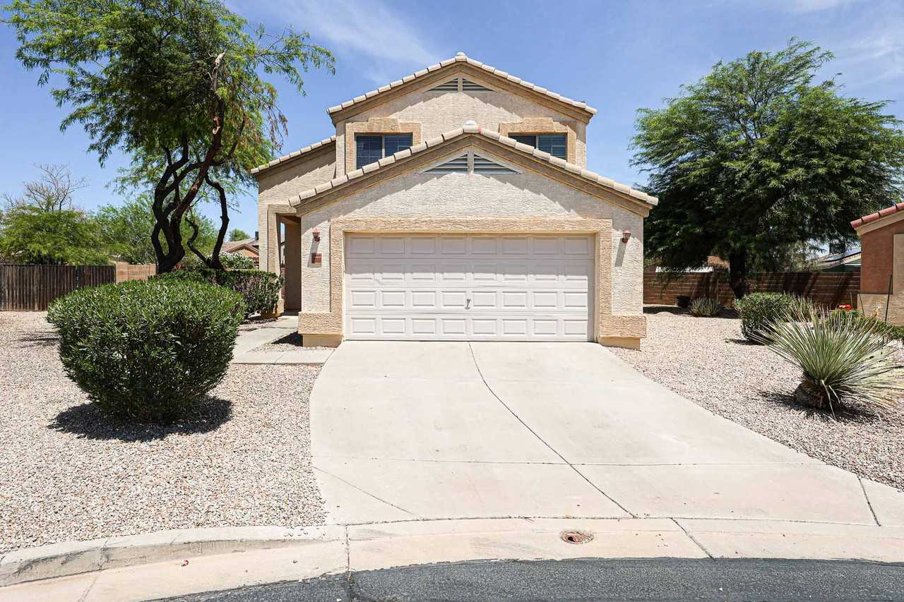23808 N Tayrien Ln - Photo 2 of 50
