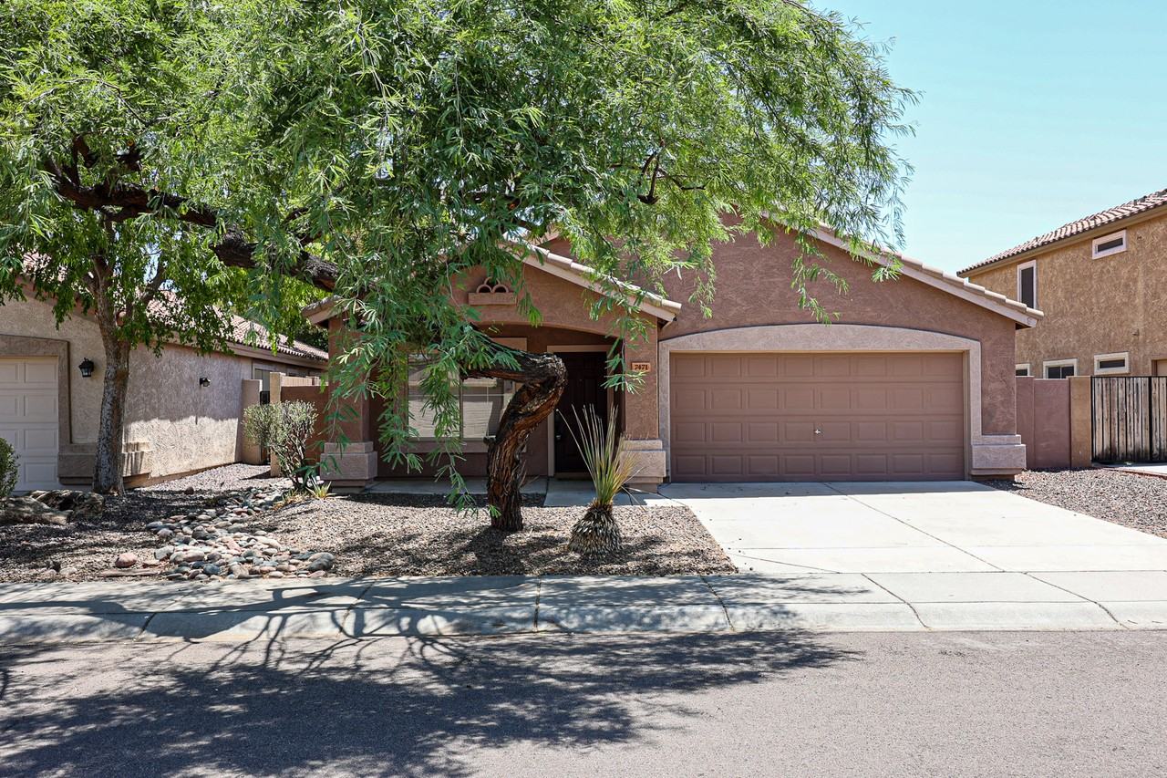 7471 W Lone Cactus Dr - Photo 3 of 27