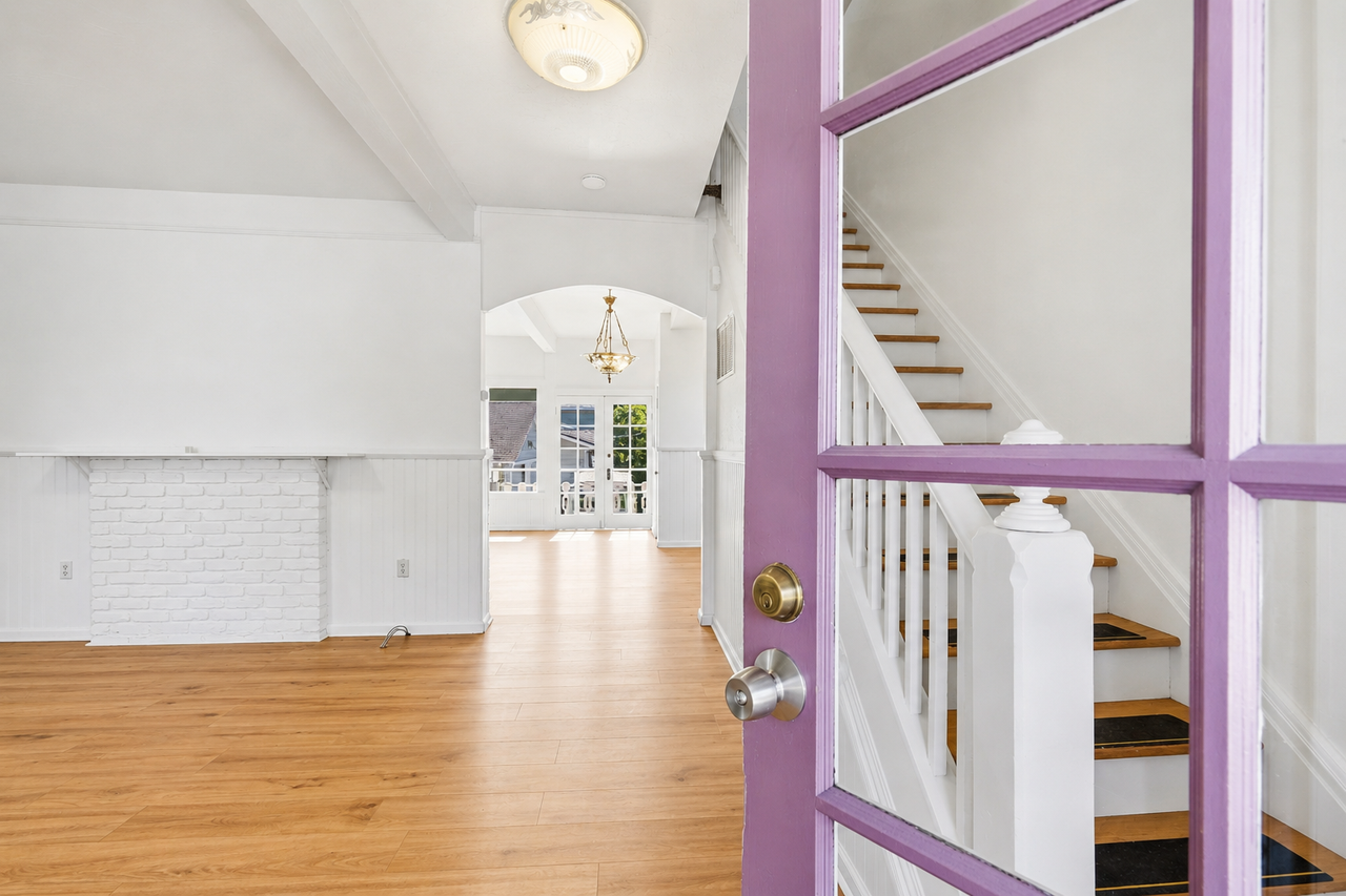 147 Market St - Photo 3 of 31