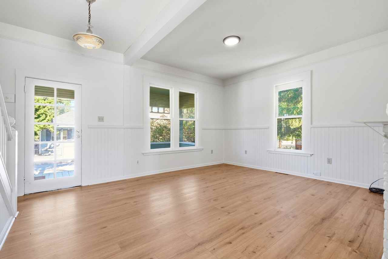 147 Market St - Photo 6 of 31