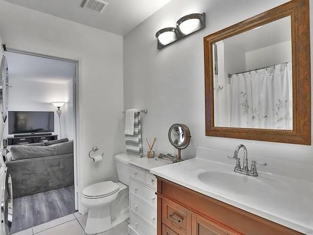 1291 34th St #9 - Photo 7 of 12