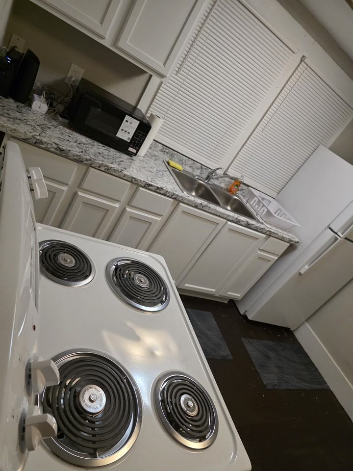 409 Wayne Ave #2 - Photo 7 of 12