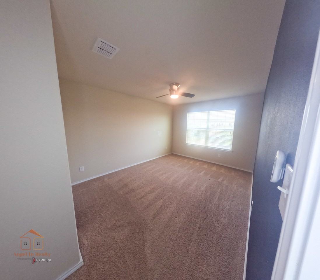 6915 Quantum Loop - Photo 5 of 21