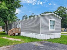 featured image of 2621 Jeffersonville Rd #23