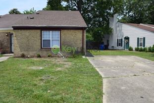 579 Peregrine St - Photo 1 of 1